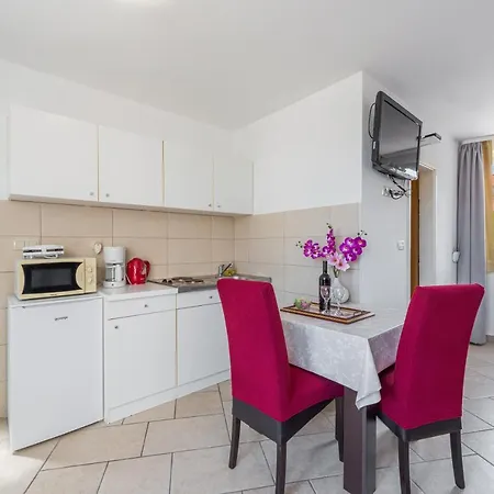 Apartment Maria *