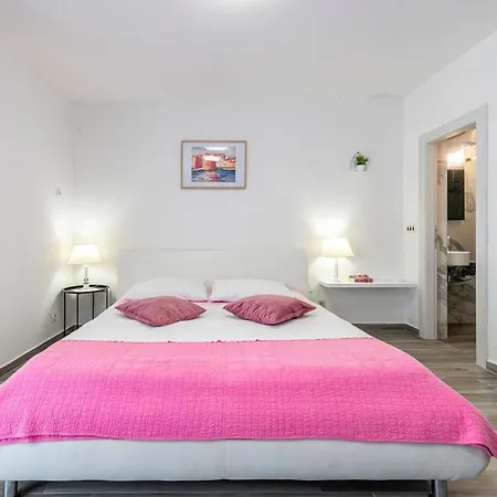 Apartment Maria *