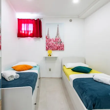 Maria Apartment *